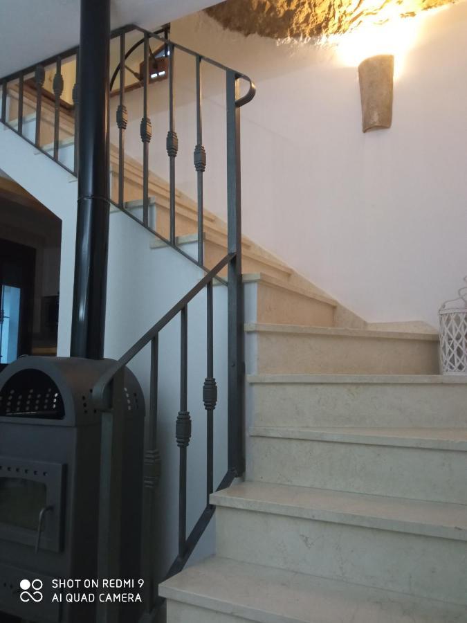 הוילה Setenil De Las Bodegas Casa Enrocada מראה חיצוני תמונה